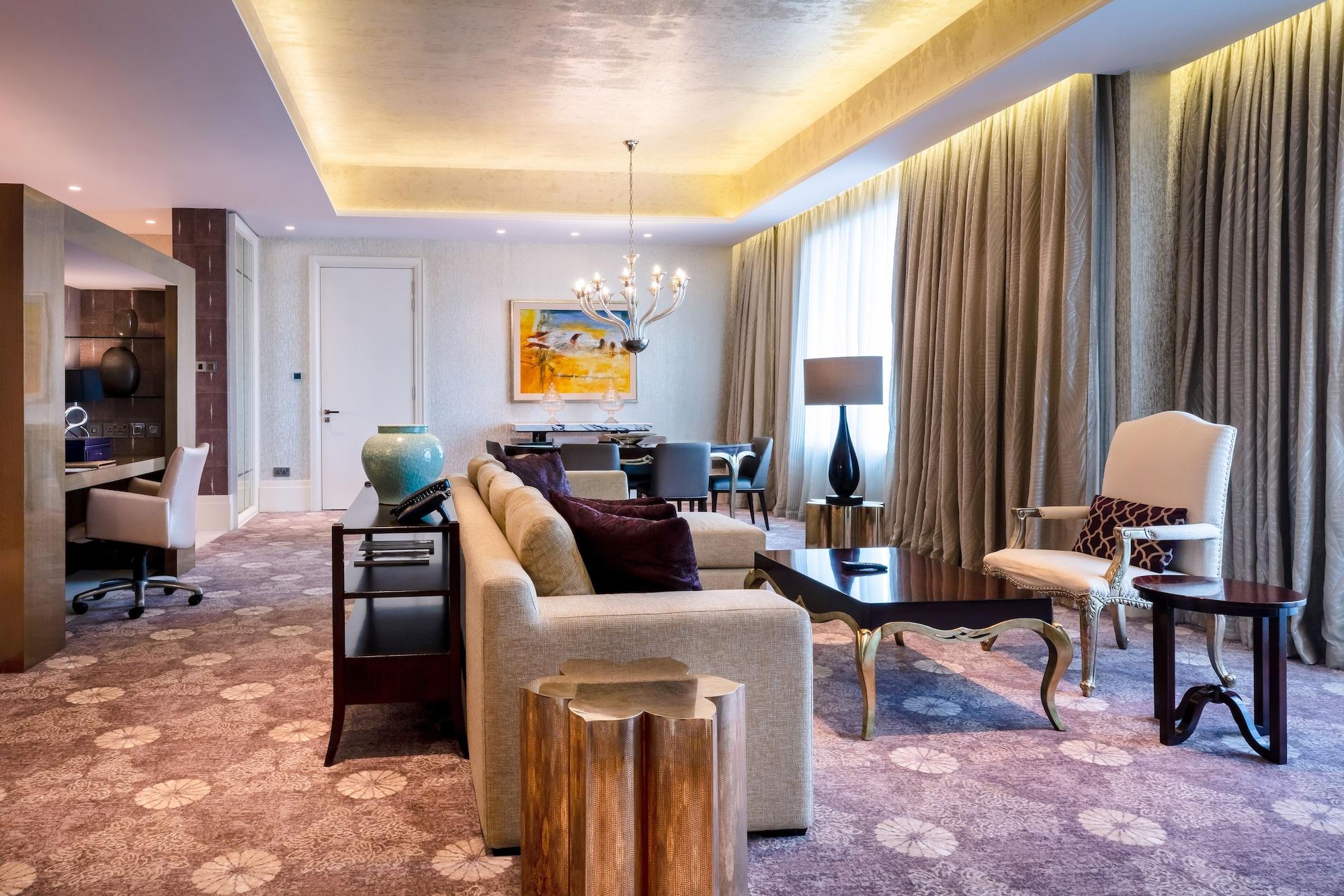 Resorts World Sentosa - Hotel Michael سنغافورة المظهر الخارجي الصورة