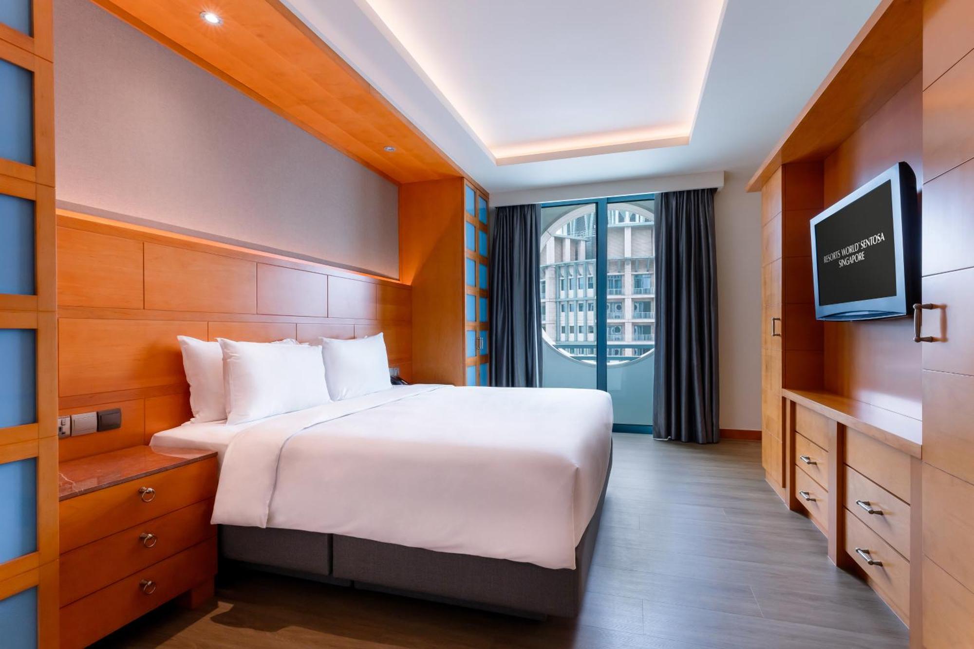 Resorts World Sentosa - Hotel Michael سنغافورة المظهر الخارجي الصورة